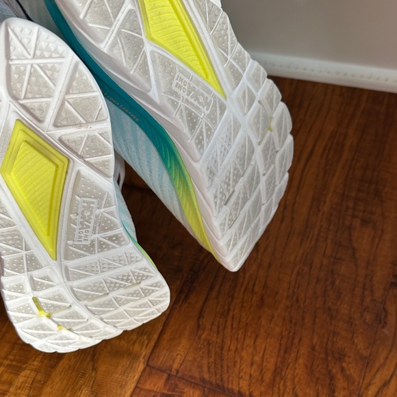 Hoka Mach 5 sneakers women’s 7.5 - Picture 4 of 5